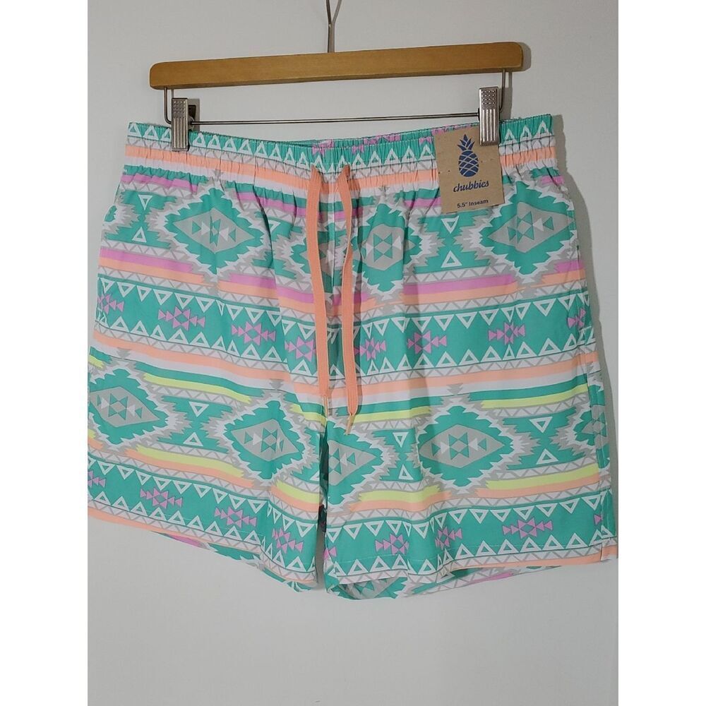 Chubbies The En Fuegos 5.5" Classic Swim Trunks Aztec Print Size XL NWT